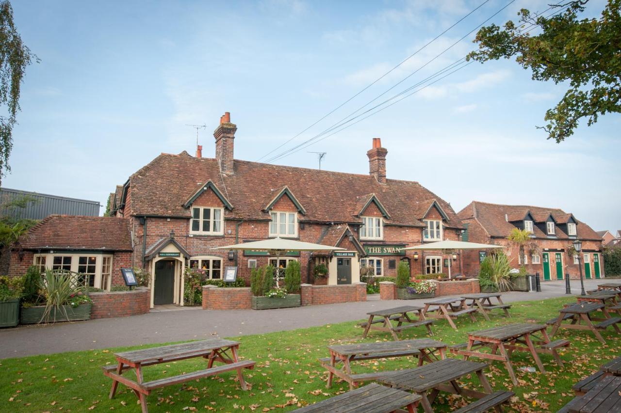 Swan, Thatcham By Marston'S Inns Eksteriør bilde