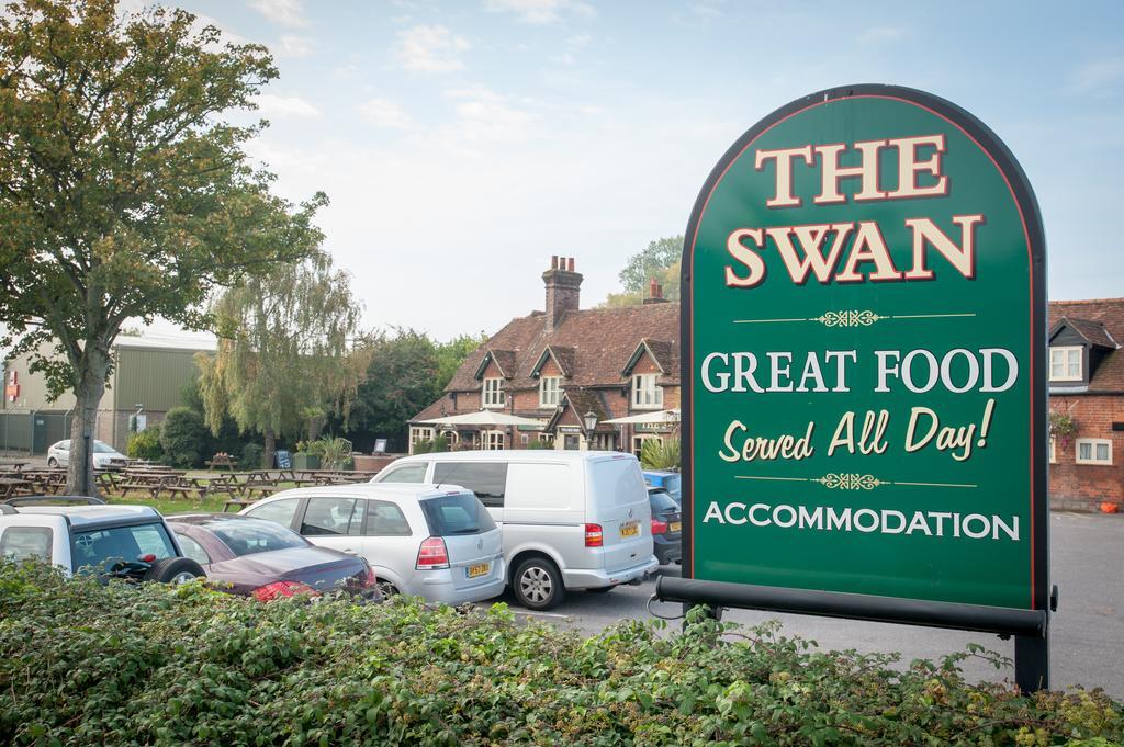 Swan, Thatcham By Marston'S Inns Eksteriør bilde